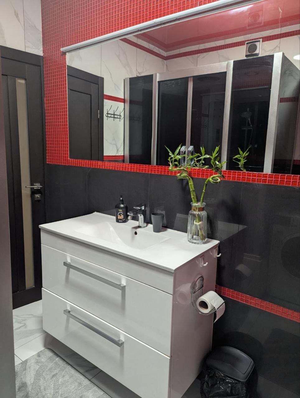 Apartment 2-кім новобудова, центр, провулок лапушкіна , 9 Хмельницький